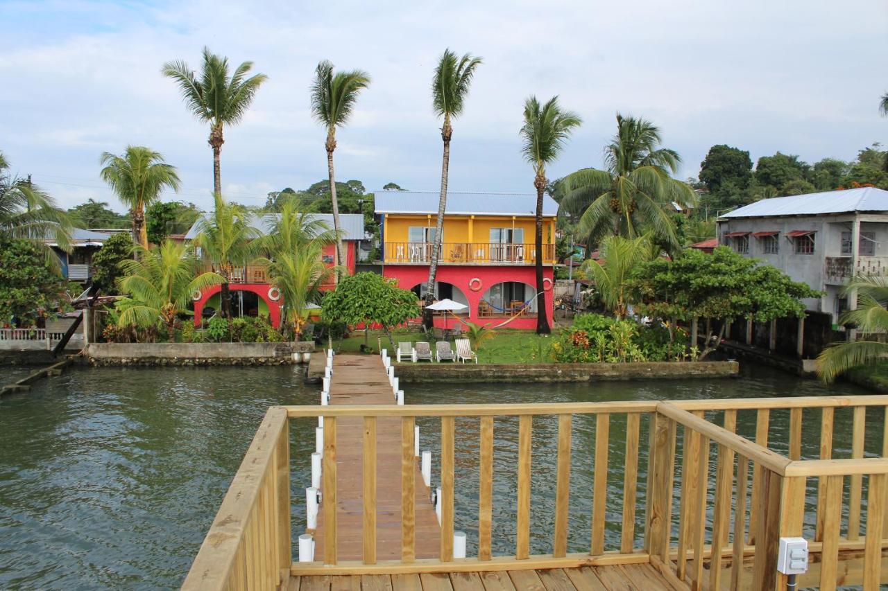 Casa Nostra Hotel Livingston Bagian luar foto